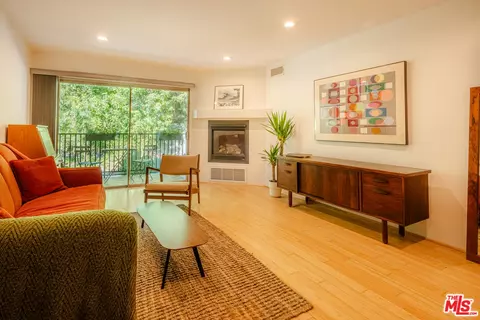 1230 Horn Ave #625, West Hollywood, CA 90069