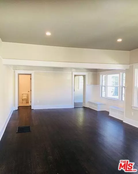 Living - 1545 E 4th St, Long Beach, CA 90802 photo 1 of 2