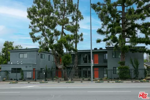 2716 S La Brea Ave, Los Angeles, CA 90016