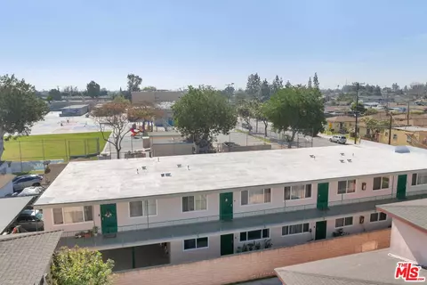 View/Area - 6522 Bear Ave, Bell, CA 90201 photo 4 of 5
