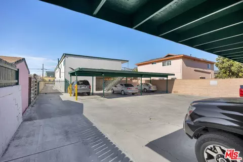 Exterior - 6522 Bear Ave, Bell, CA 90201 photo 3 of 4