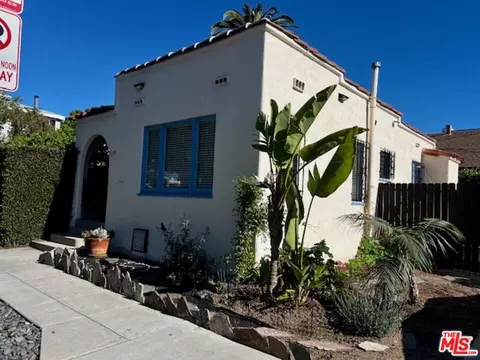 1335 Chelsea Ave, Santa Monica, CA 90404