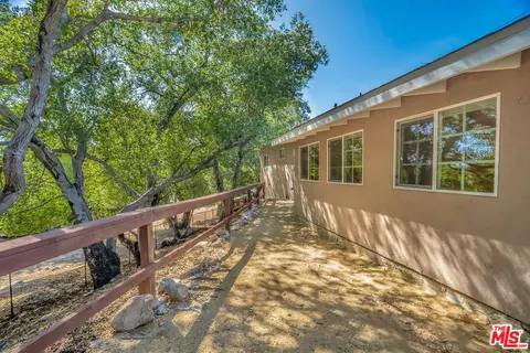 Exterior - 10743 Mountair Ave, Tujunga, CA 91042 photo 9 of 9