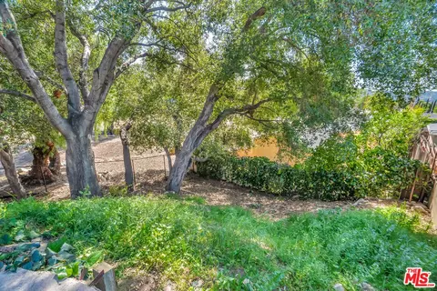 Exterior - 10743 Mountair Ave, Tujunga, CA 91042 photo 7 of 9