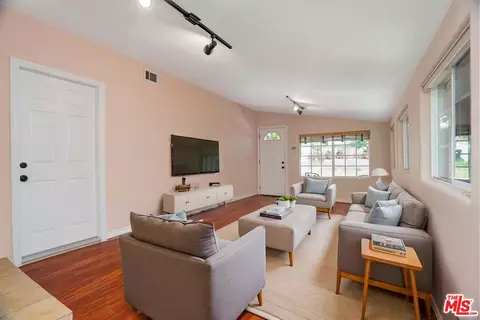 Living - 10743 Mountair Ave, Tujunga, CA 91042 photo 9 of 9