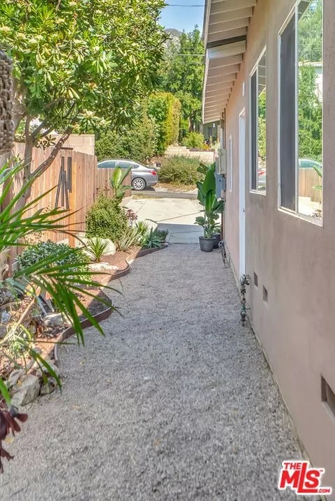 Exterior - 10743 Mountair Ave, Tujunga, CA 91042 photo 4 of 9