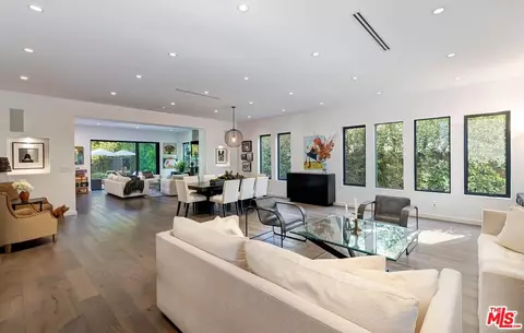 10521 Northvale Rd, Los Angeles, CA 90064
