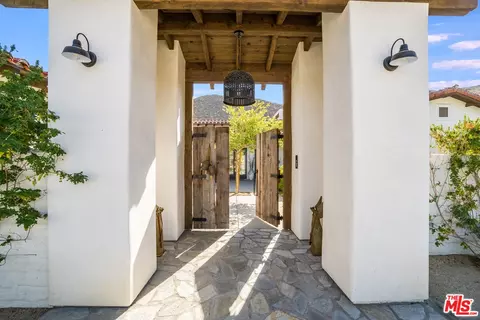 71911 Desert Dr, Rancho Mirage, CA 92270