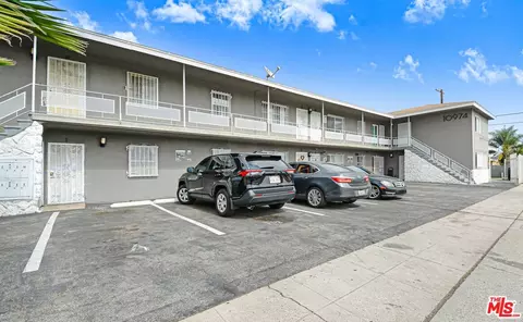 10974 S Figueroa St, Los Angeles, CA 90061