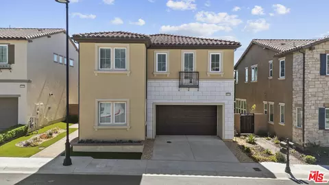 20736 Spruce Cir, Porter Ranch, CA 91326