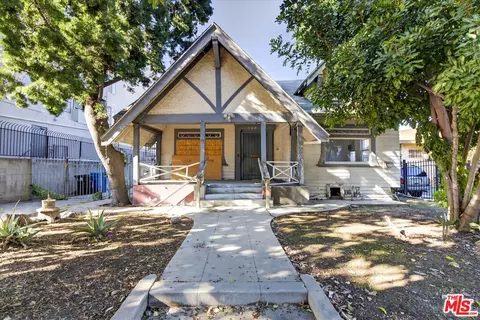 157 S Virgil Ave, Los Angeles, CA 90004