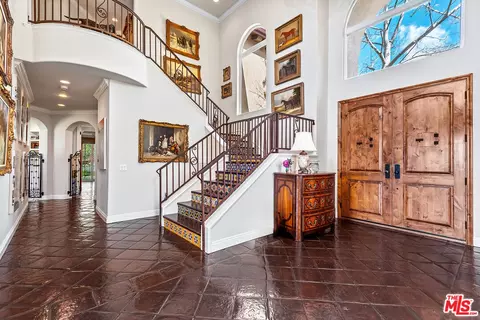 Entry Way - 8018 Balcom Canyon Rd, Somis, CA 93066 photo 3 of 3