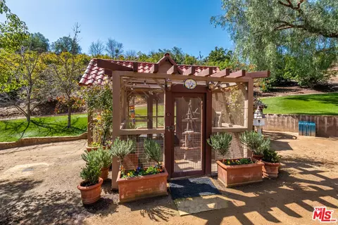 Exterior - 8018 Balcom Canyon Rd, Somis, CA 93066 photo 12 of 17