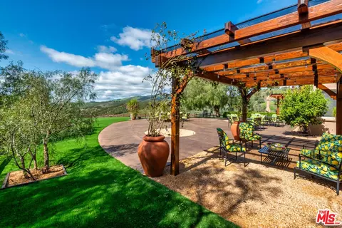 Exterior - 8018 Balcom Canyon Rd, Somis, CA 93066 photo 7 of 17