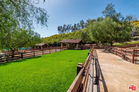 Exterior - 8018 Balcom Canyon Rd, Somis, CA 93066 photo 15 of 17