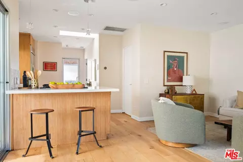 1240 N Spaulding Ave, West Hollywood, CA 90046