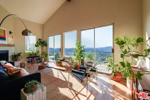 628 Etta St, Los Angeles, CA 90065