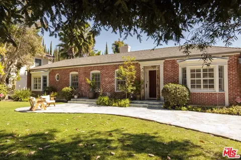 632 S Arden Blvd, Los Angeles, CA 90005