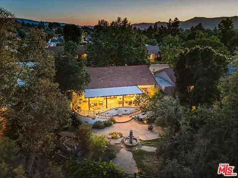 670 Tranquil Ln, Simi Valley, CA 93065 photo 40