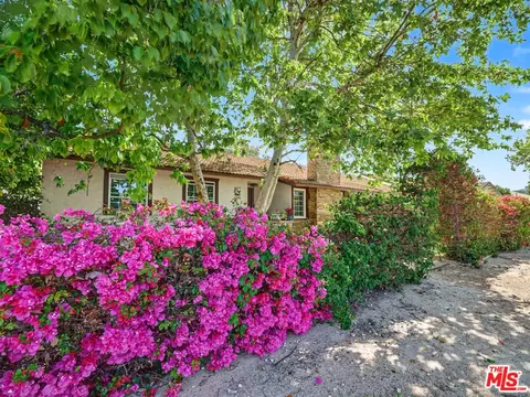 670 Tranquil Ln, Simi Valley, CA 93065 photo 3