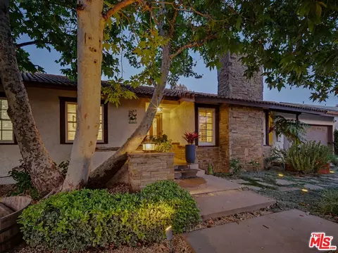 670 Tranquil Ln, Simi Valley, CA 93065 photo 5