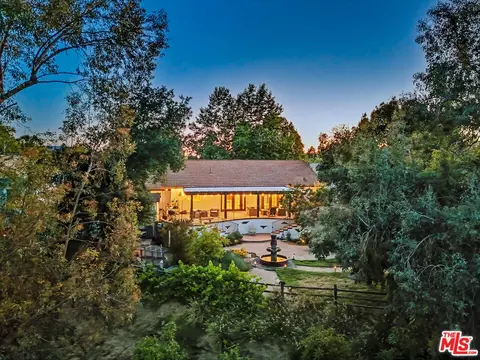 670 Tranquil Ln, Simi Valley, CA 93065 photo 56