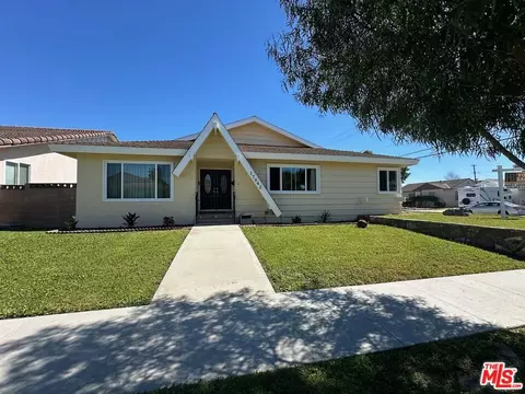 17042 Cerise Ave, Torrance, CA 90504