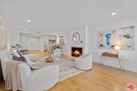 1531 Camden Ave #106, Los Angeles, CA 90025