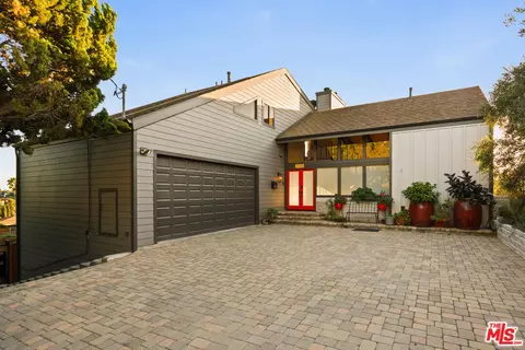 2485 Lindsay Ln, Los Angeles, CA 90039