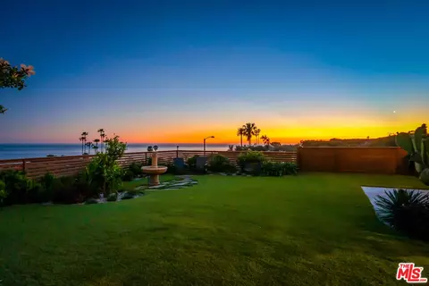 20207 Piedra Chica Rd, Malibu, CA 90265
