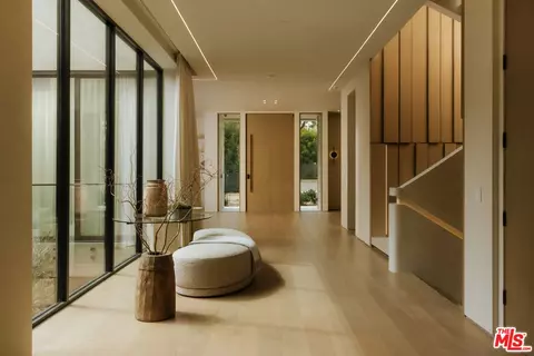 510 N Alpine Dr, Beverly Hills, CA 90210