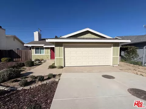14719 Sandy Ridge Rd, Lake Hughes, CA 93532