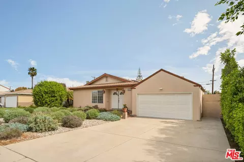 8512 Belford Ave, Los Angeles, CA 90045