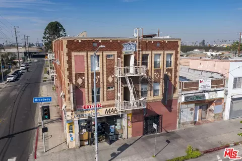 5929 S Broadway, Los Angeles, CA 90003