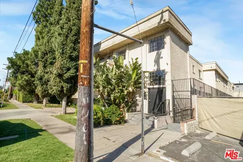 15329 Vose St, Van Nuys, CA 91406