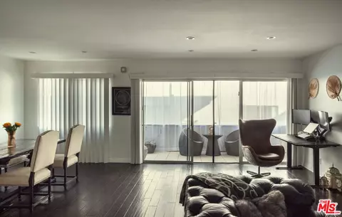 7259 Hillside Ave #202, Los Angeles, CA 90046