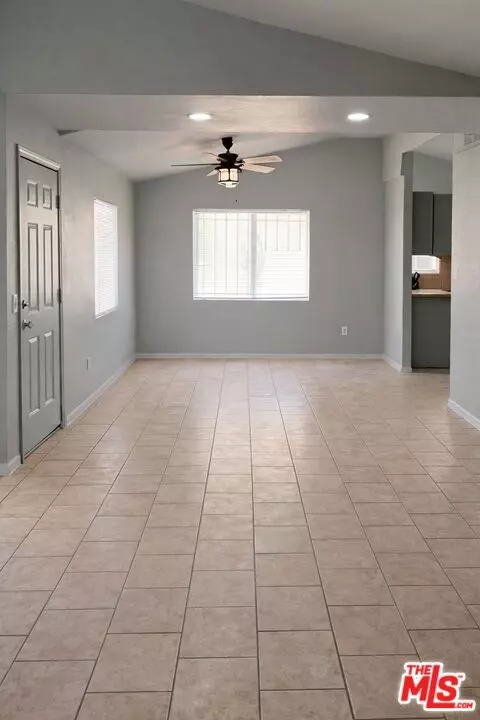 6831 Juniper Ave, Fontana, CA 92336 photo 3