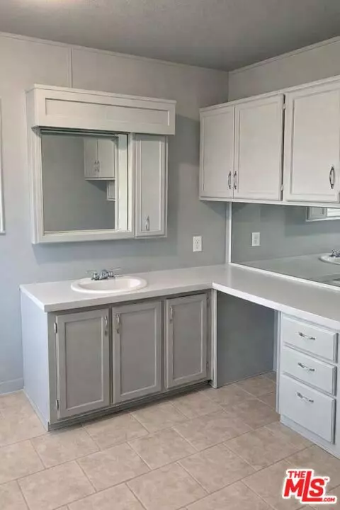 6831 Juniper Ave, Fontana, CA 92336 photo 4