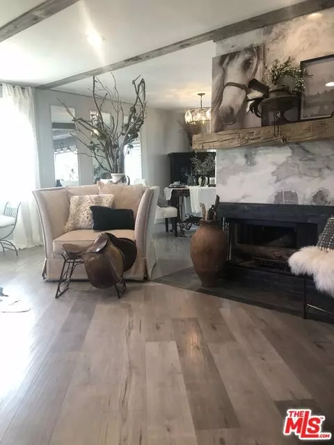 Undisclosed, Calabasas, CA 91302