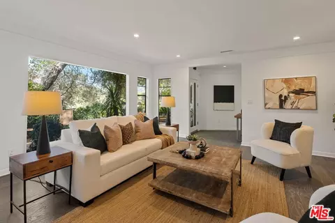 3311 Adina Dr, Los Angeles, CA 90068