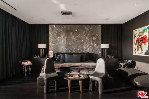 537 N Alta Vista Blvd, Los Angeles, CA 90036