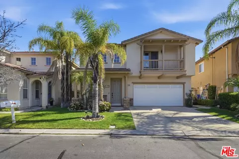 27940 Agapanthus Ln, Valencia, CA 91354