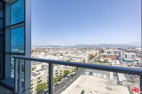 3223 W 6th St #902, Los Angeles, CA 90020