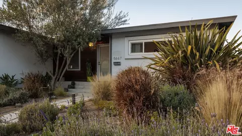 5667 Aladdin St, Los Angeles, CA 90008