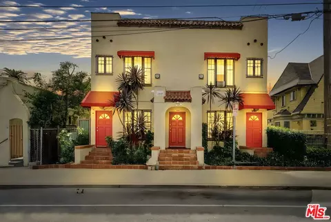 716 W 30th St, Los Angeles, CA 90007