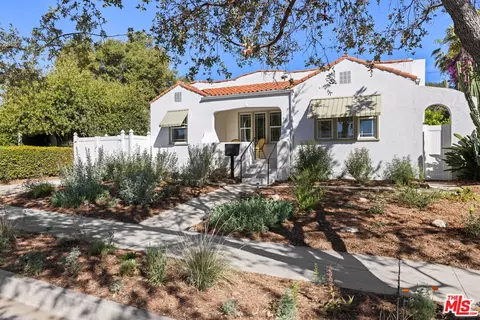 491 E Penn St, Pasadena, CA 91104