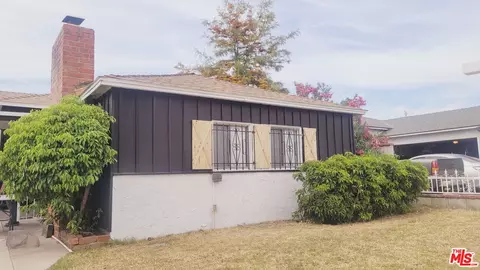 13063 Louvre St, Pacoima, CA 91331
