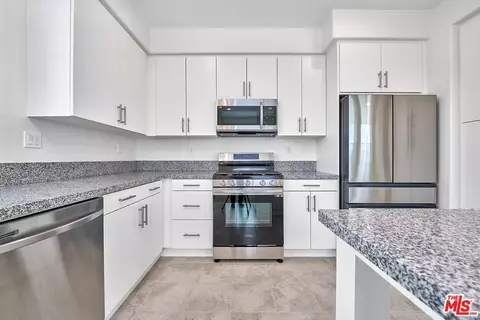 14168 Bay St, La Mirada, CA 90638