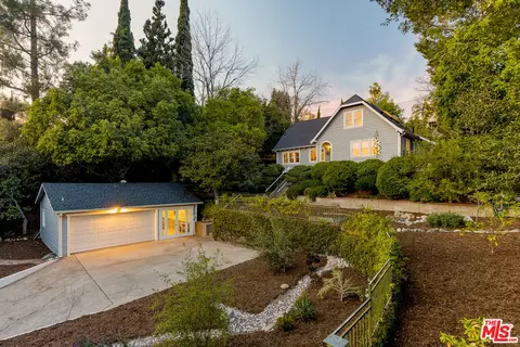 5007 Almaden Dr, Los Angeles, CA 90042