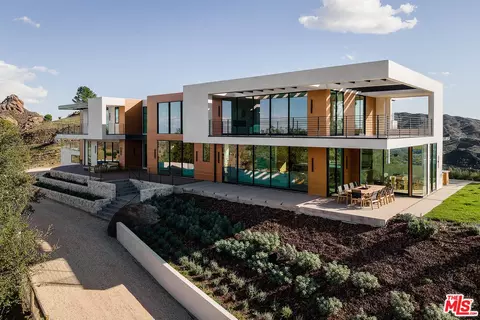 32180 Mulholland Hwy, Malibu, CA 90265